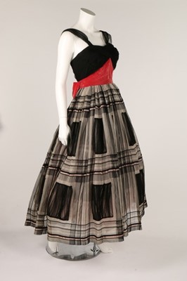 Lot 92 - A Pierre Balmain couture dance dress, mid...