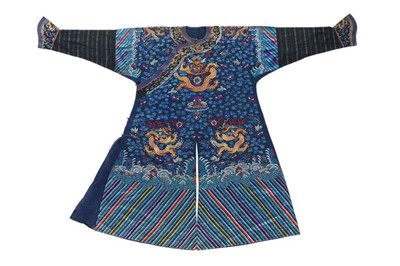 Lot 500 - A good embroidered summer gauze dragon robe,...