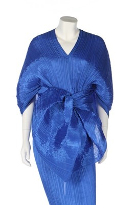 Lot 256 - An Issey Miyake Pleats Please electric-blue...