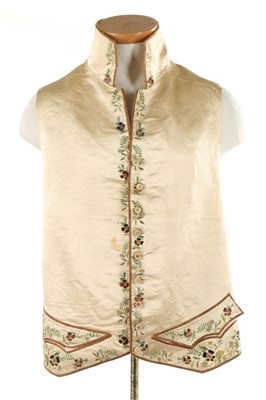 Lot 346 - An embroidered gentleman's waistcoat, circa...