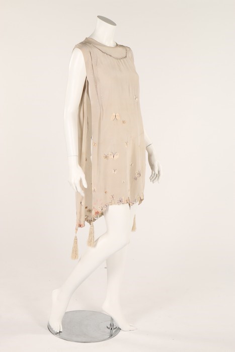 Vintage Embroidery Butterfly Chain Decor Dress