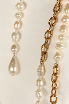 Lot 18 - A fine Chanel triple strand chain linked and...