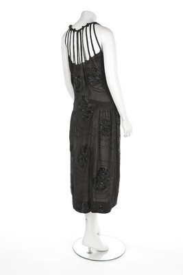 Lot 79 - A rare and early Madeleine Vionnet couture...