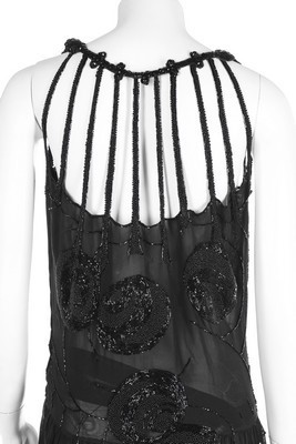 Lot 79 - A rare and early Madeleine Vionnet couture...