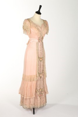 Lot 62 - A Weeks of Paris pink chiffon, beaded and...