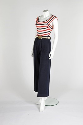 Lot 89 - A rare cruise/beach ensemble, late 1930s,...