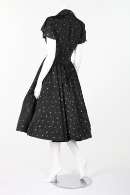 Lot 68 - A Lilli Ann violet tweed coat, mid 1950s, with...