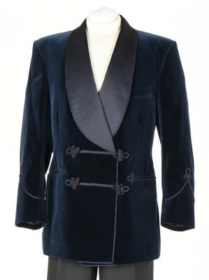 Lot 259 - A Henry Poole & Co bespoke navy velvet smoking...