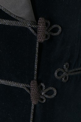 Lot 259 - A Henry Poole & Co bespoke navy velvet smoking...