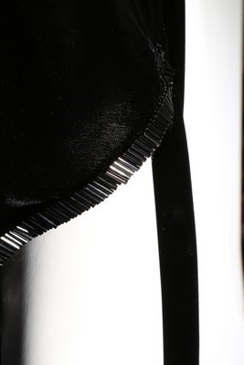 Lot 267 - A Jean Paul Gaultier couture black velvet toga-...