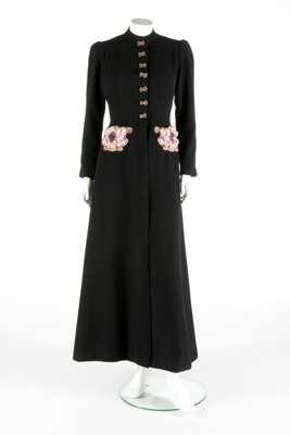Click for high resolution Lot 81 - A fine and rare Elsa Schiaparelli embroidered...