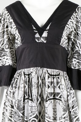 Lot 101 - A Thea Porter black and white printed cotton...