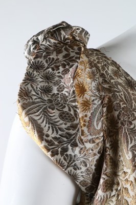 Lot 122 - A Maison Worth couture oriental brocade...