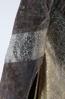 Lot 122 - A Maison Worth couture oriental brocade...