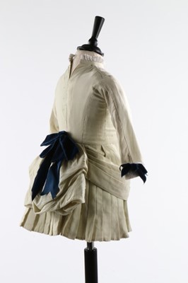 Lot 179 - An interesting group of children's clothing,...