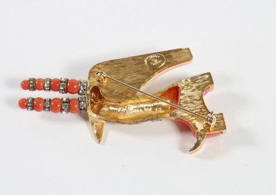 Lot 186 - A group of costume jewellery, including...