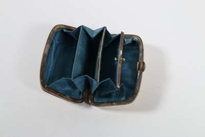 Lot 187 - A group of accessories, including hat pins,...