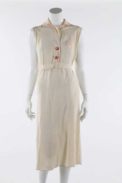 Lot 230 - A large group of cruise, beach and tennis wear...