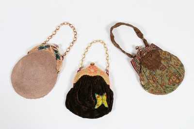Lot 252 - Six evening purses, 1920s-30s, with decorative...