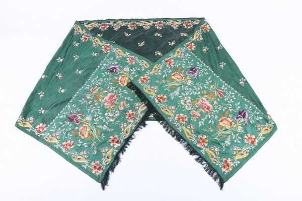 Lot 254 - A fine embroidered shot-green silk stole,...