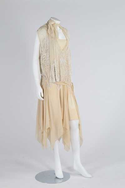 Lot 269 - Three bridal/presentation gowns, comprising: a...