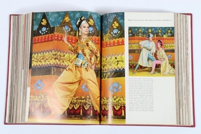 Lot 284 - British Vogue, 1965, complete run bound in two...
