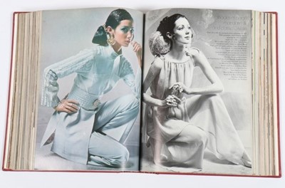 Lot 285 - British Vogue, 1967, complete run bound in two...