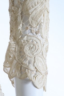 Lot 16 - A gown of Edwardian Battenberg tapelace,...