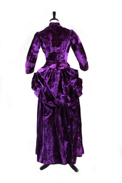 Lot 90 A Fine Velvet Plush Mourning Gown Circa 1887