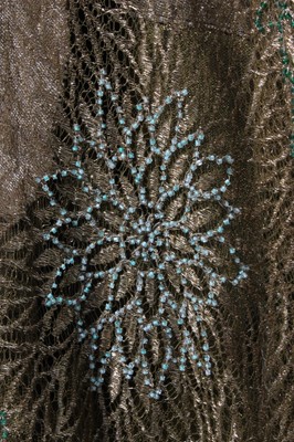 Lot 91 - A Madame Wyatt beaded gold lace evening gown,...
