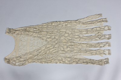 Lot 116 - A poor condition couture beaded chiffon...