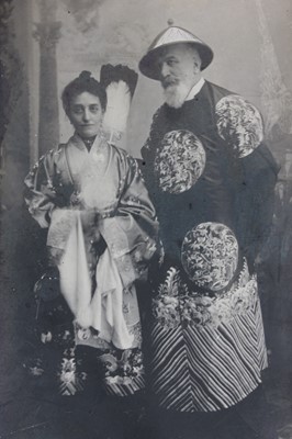 Lot 251 - A fine apricot silk embroidered semi-formal...