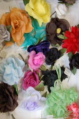 Lot 242 - Four boxes of sample flowers, comprising...