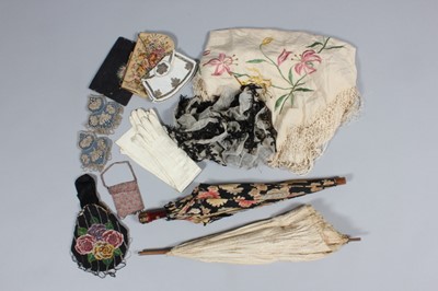 Lot 181 - An ivory tulle bridal gown, circa 1934,...