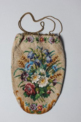 Lot 173 - Three beaded evening purses, circa 1910-20,...