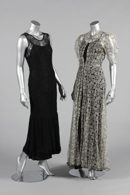Lot 175 - A group of bridal-wear and lingerie, 1930s-50s,...
