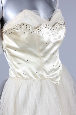 Lot 175 - A group of bridal-wear and lingerie, 1930s-50s,...