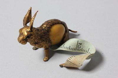 Lot 189 - A Japanese lacquered work box inlaid with...