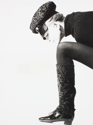 Lot 214 - A large group of fashion photographs, approx...