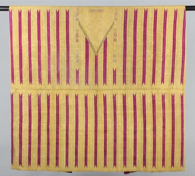 Lot 361 - A fine magenta and gold thread woven aba robe,...