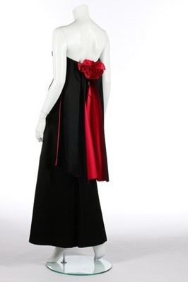 Lot 153 - A Tezzoli Cecchini couture black and cerise...