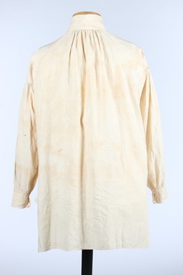 Lot 22 - A gentleman's lawn shirt, late 18th-early 19th...