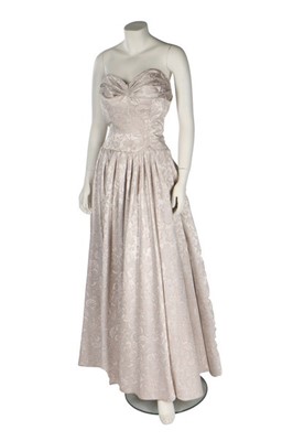 Lot 123 - A Jeanne Lanvin couture silver-grey damask...