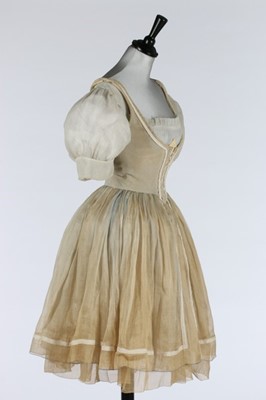 Lot 18 - Dame Margot Fonteyn's dance dress for the...