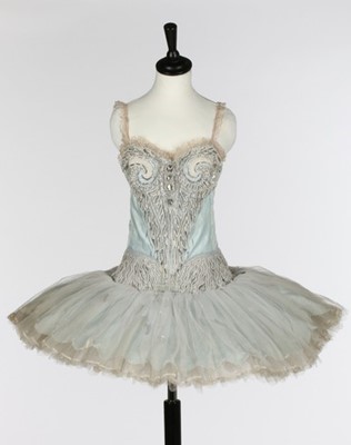 Lot 19 - A tutu worn by Dame Antoinette Sibley for a...