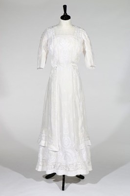 Lot 37 - An Edwardian whitework embroidered summer gown,...