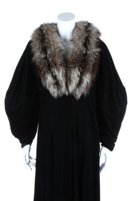 Lot 75 - A Madeleine Vionnet couture black velvet...