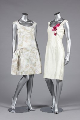 Lot 451 - A group of summery designer clothing,...