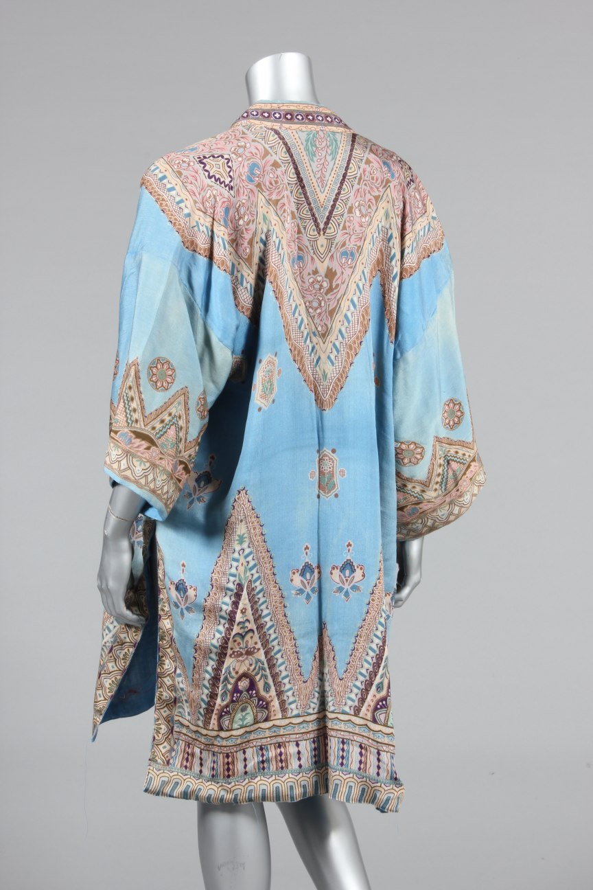 Lot 229 - A group of 1920s-30s clothing, including a