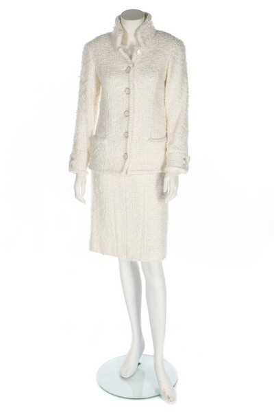 THE White Chanel Suit that Jeanine covets  Chanel suit Winter skirt  outfit Chanel skirt